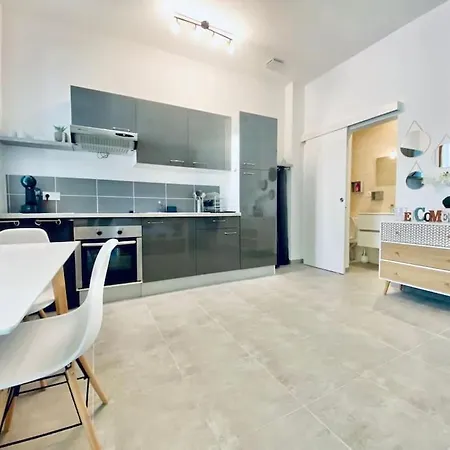 Grand Pour 2 Bir Hakeim アパート *